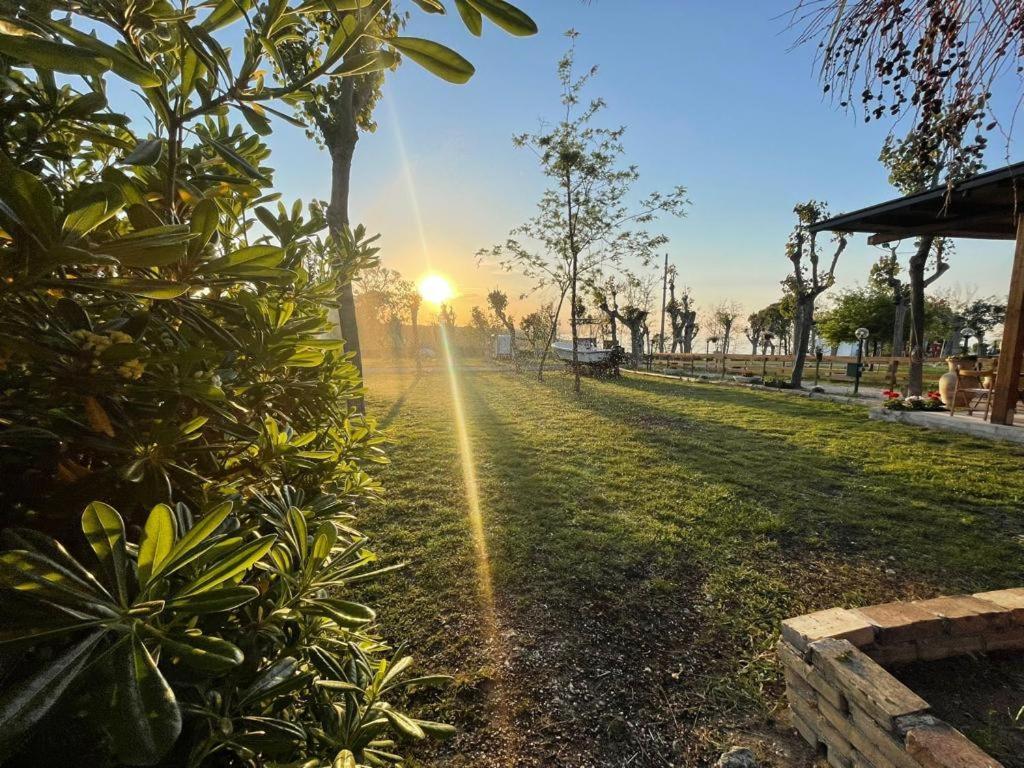 Camping Torre Mucchia 奥托纳 外观 照片