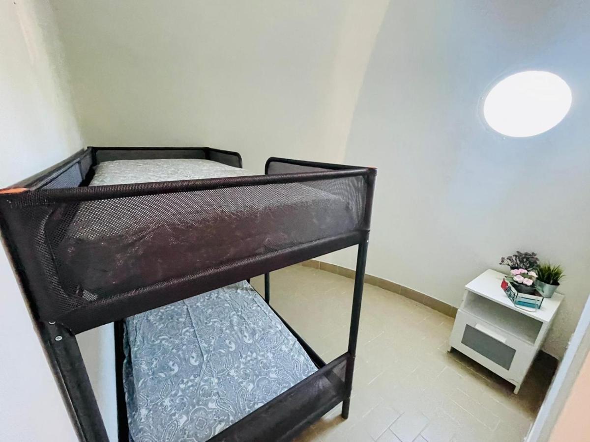 Camping Torre Mucchia 奥托纳 外观 照片