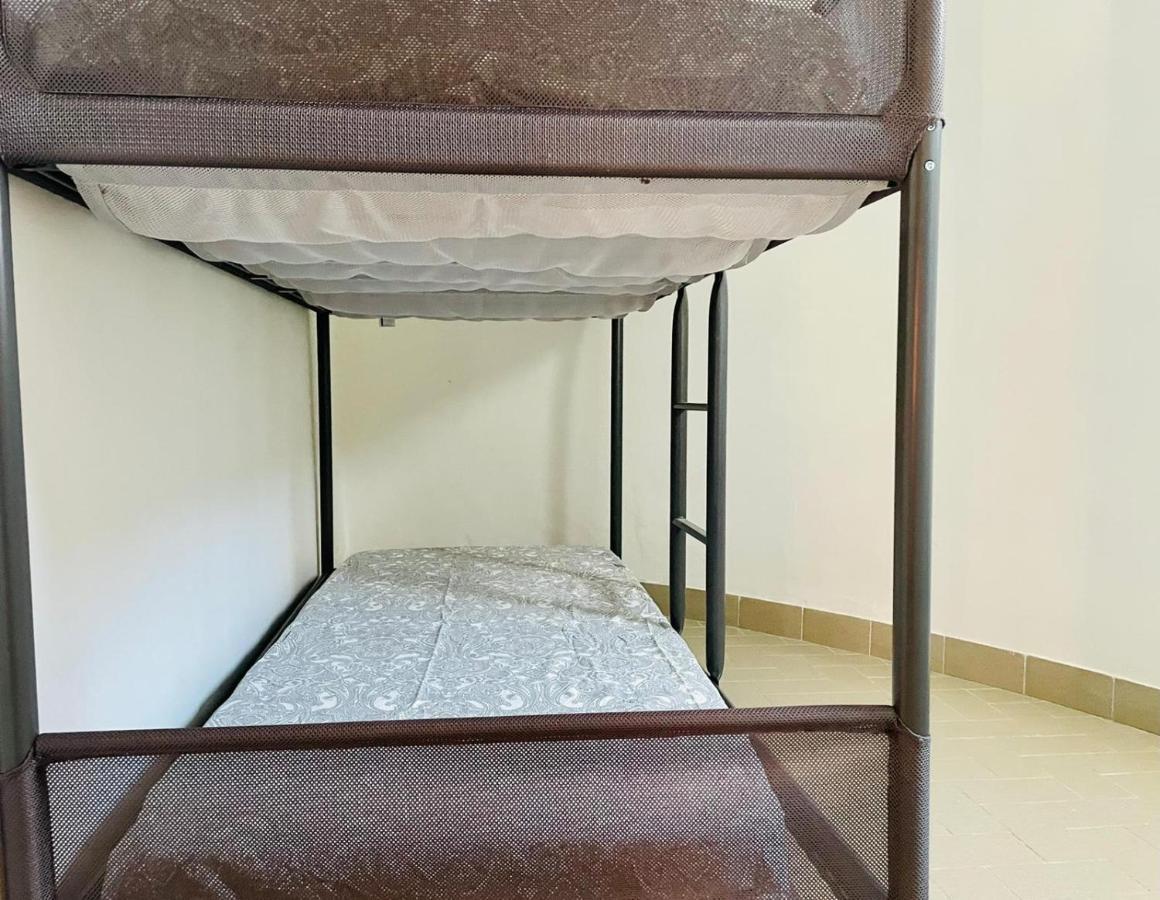 Camping Torre Mucchia 奥托纳 外观 照片